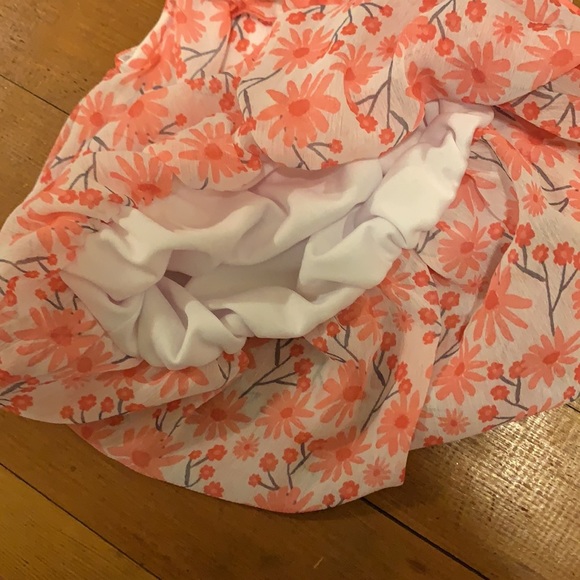 NWOT bubble dress with matching shorts - Picture 5 of 5
